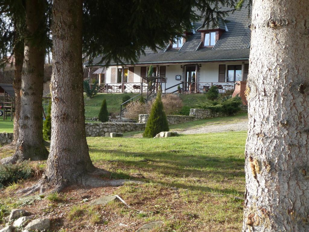 Zajazd Pod Skarpa Mysłakowice Kültér fotó