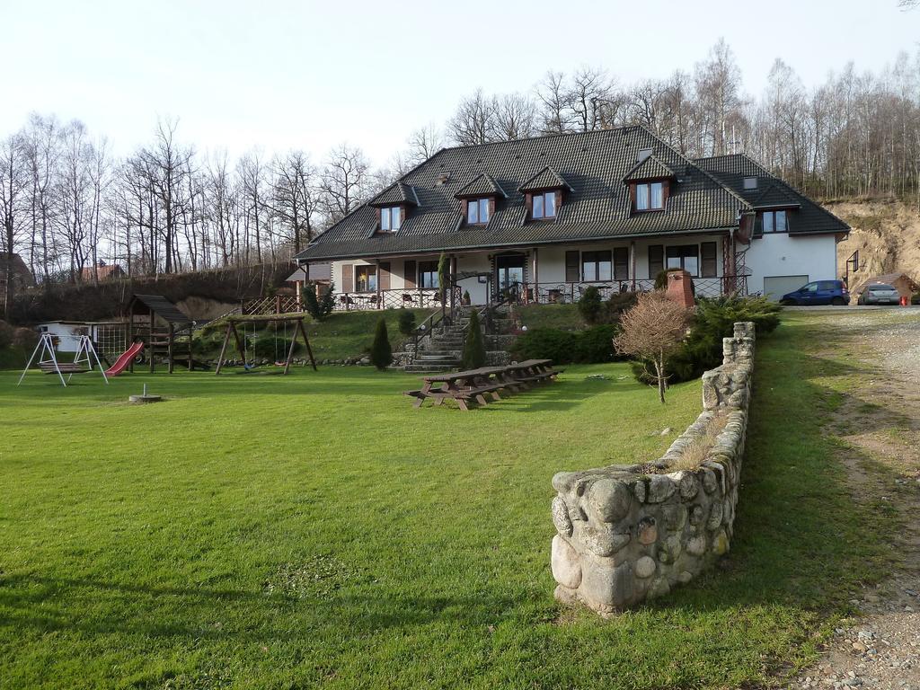 Zajazd Pod Skarpa Mysłakowice Kültér fotó